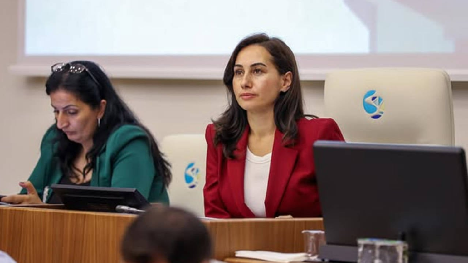 Özlem Vural Gürzel, AK Parti'ye katıldı